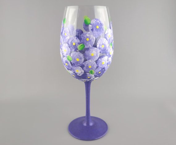 Hand Painted Floral Wine Glass – Personalized Sparkly Stem