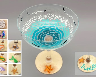 Beach Themed Margarita Glass - 15.75 oz - Personalized - Waves, Sand, Seagulls, Shell, Starfish, Sea Turtle