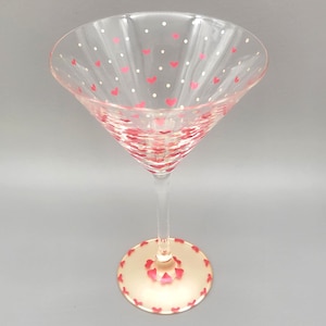 Heart Themed Martini glass - hand painted - Valentine&#39;s Day - Martini gift idea - Cocktail glass