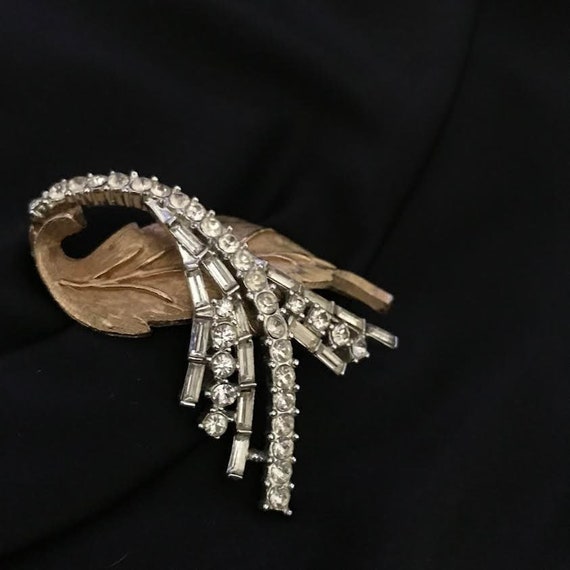 Crystal Brooch Elegant Clear Crystal Stones - image 4