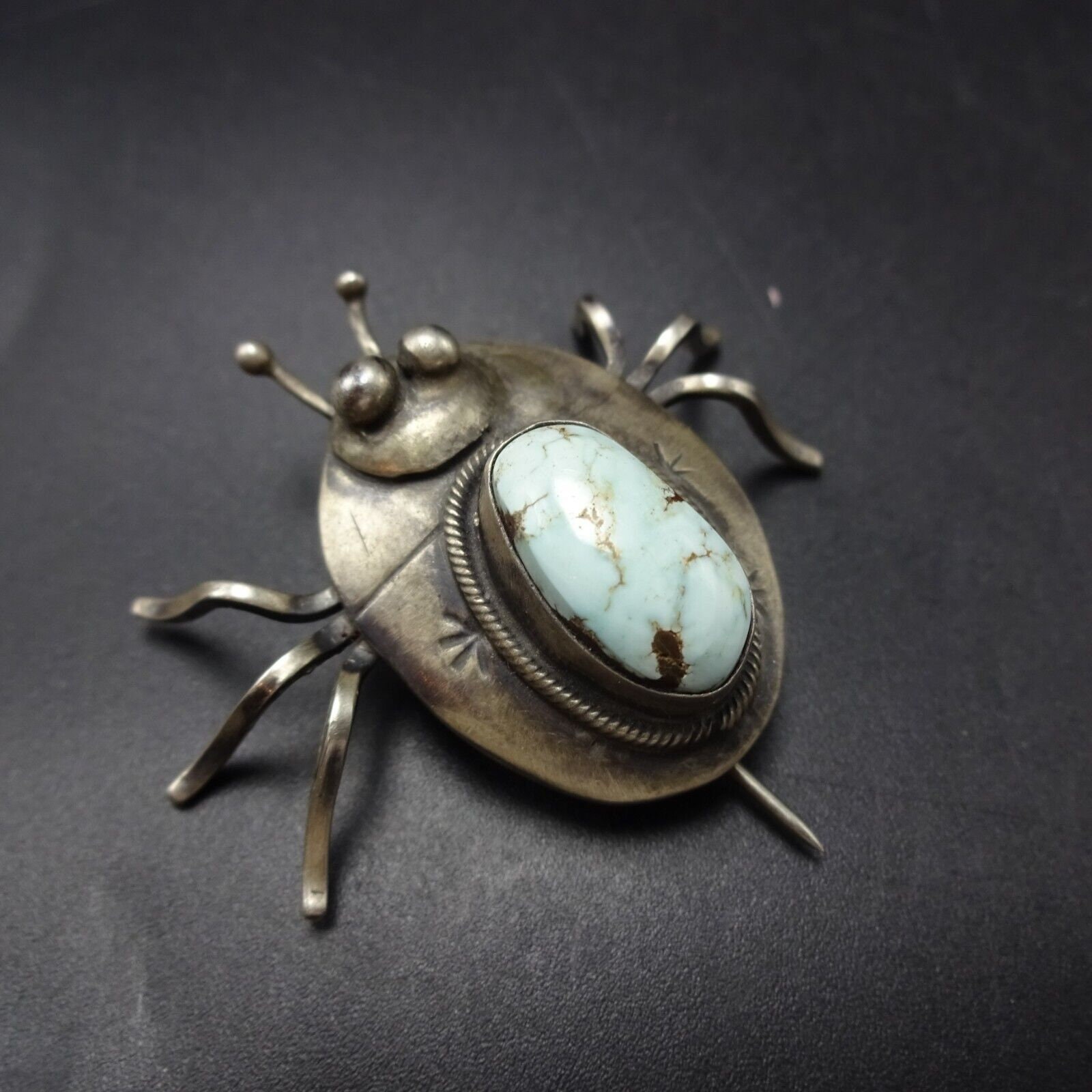Navajo CA刻印　ターコイズ付きブローチ リザード Navajo CA刻印 ターコイズ付きブローチ リザード Navajo CA刻印