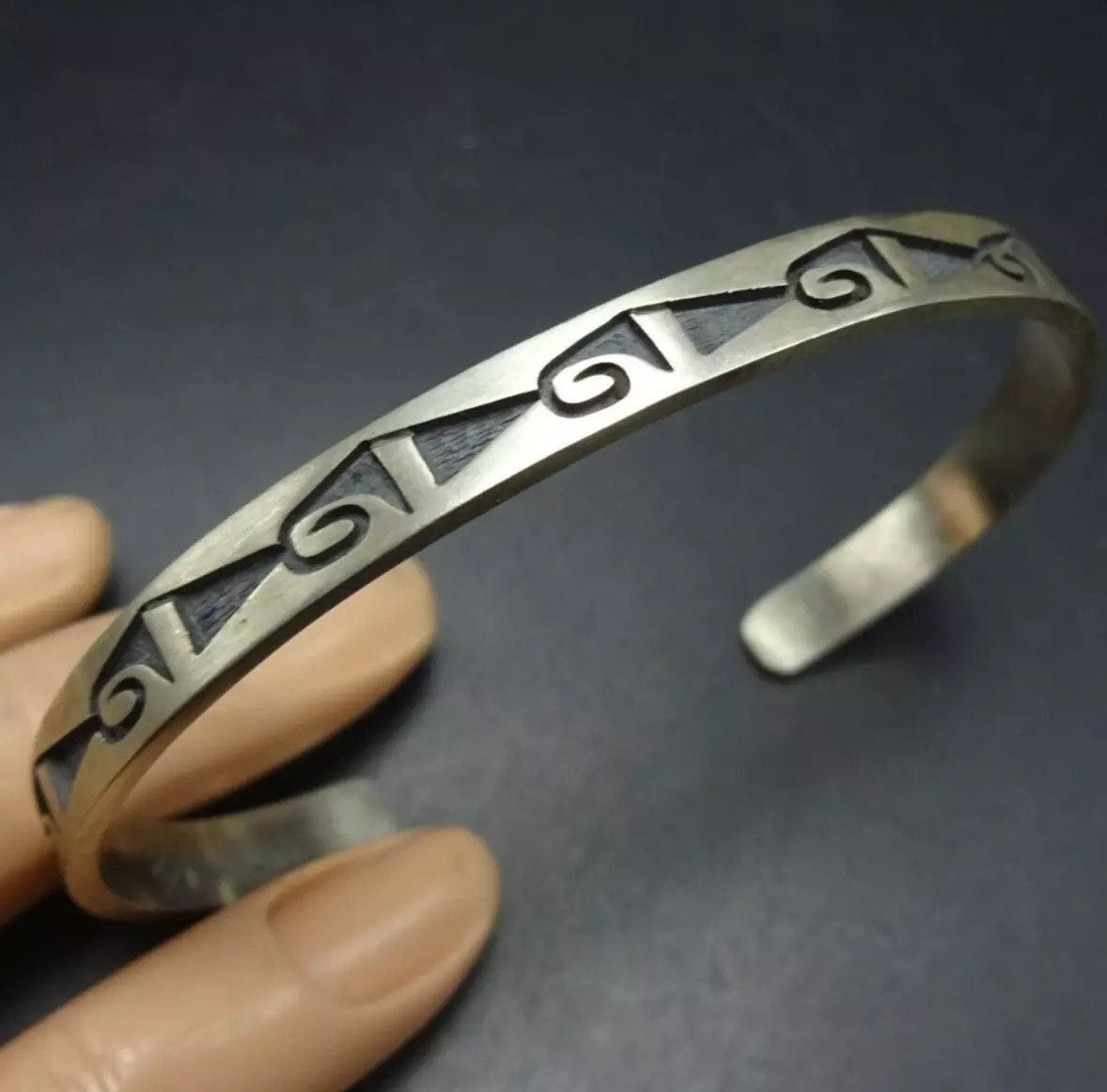 Vintage Hopi DARREN SEWEYESTEWA Sterling Silver Inlay Cuff