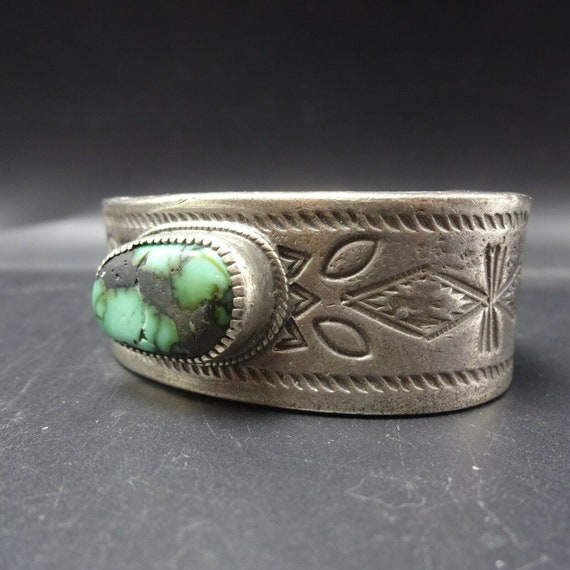 Heavy Thick!! Vintage Native American Navajo Star Sterling Silver Carico Lake Turquoise Bracelet Heavy Thick!! Vintage Native American Navajo Star Sterling Silver Carico Lake Turquoise Bracelet