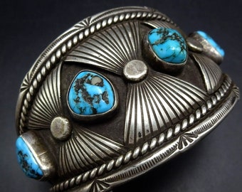 Exquisite OLD PAWN Navajo Hand Stamped Sterling Silver TURQUOISE Cuff Bracelet