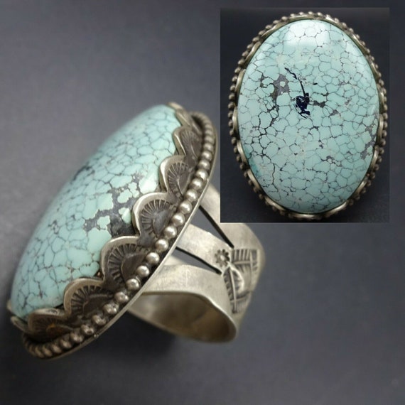 Monstrous Native American Navajo #8 Turquoise Sterling Silver Heavy Ring Monstrous Native American Navajo #8 Turquoise Sterling Silver Heavy Ring