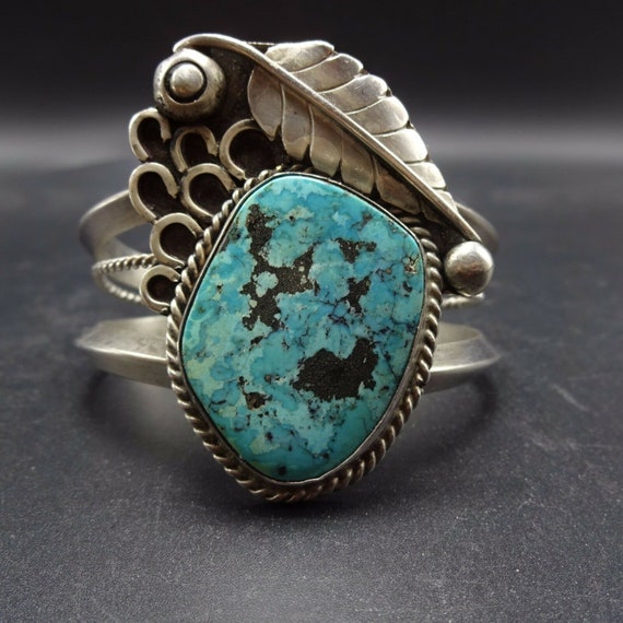 Heavy Vintage Sterling Silver and TURQUOISE Cuff … - image 10