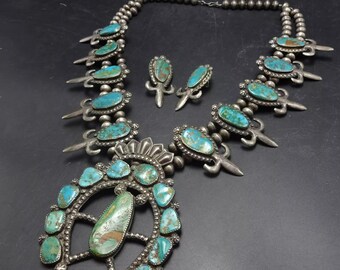 Old Pawn 1940s Sterling Silver TURQUOISE Squash Blossom NECKLACE