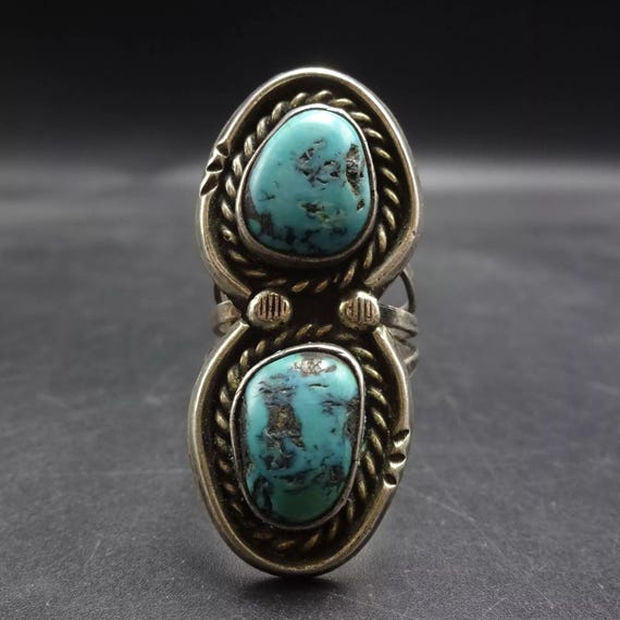 Very Intricate 1960s Vintage Native American Navajo Turquoise Coral Sterling Silver Ring Old Very Intricate 1960s Vintage Native American Navajo Turquoise Coral Sterling Silver Ring Old