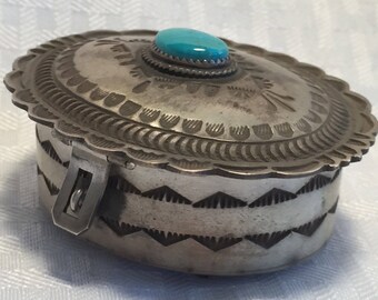 Signed HERBERT CAYATINETO Vintage NAVAJO Sterling Silver Jewelry Trinket Box