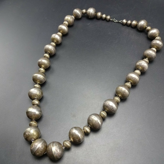 Sterling Silver 11 mm Navajo Pearls Bead Necklace 18 Inch