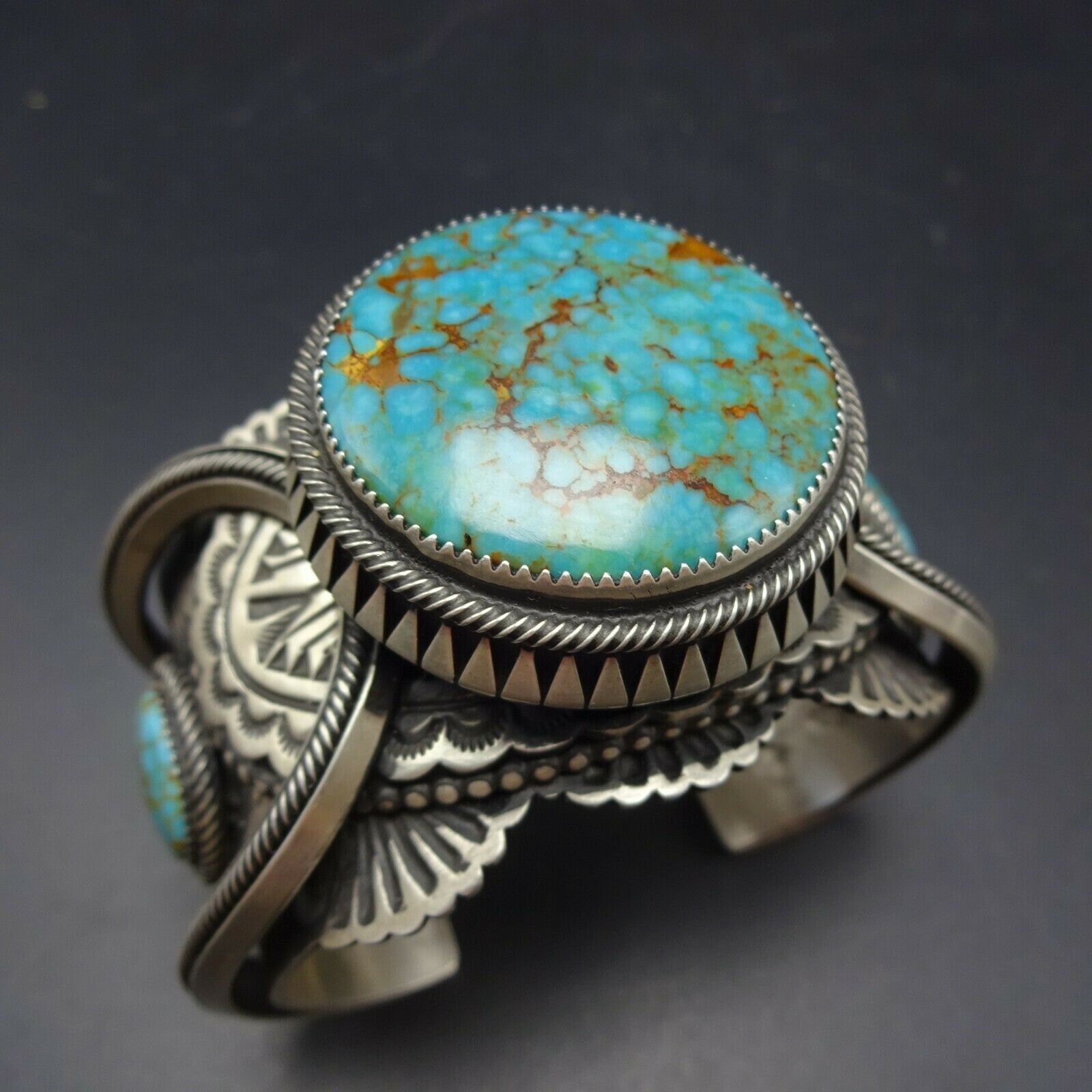 Navajo インディアンジュエリー　Tahe 作　スターリング インディアンジュエリー ナバホ ターコイズ スターリング