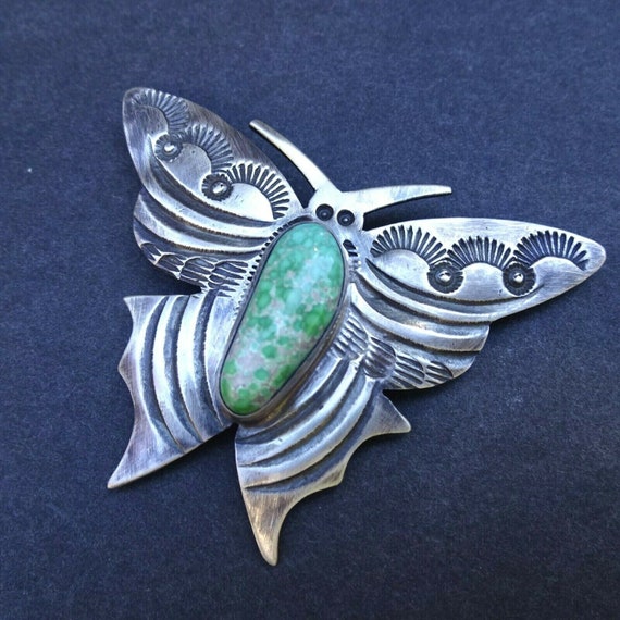 The Best Bilagody Vintage Native American Navajo Turquoise Sterling Silver Coil Bracelet The Best Bilagody Vintage Native American Navajo Turquoise Sterling Silver Coil Bracelet