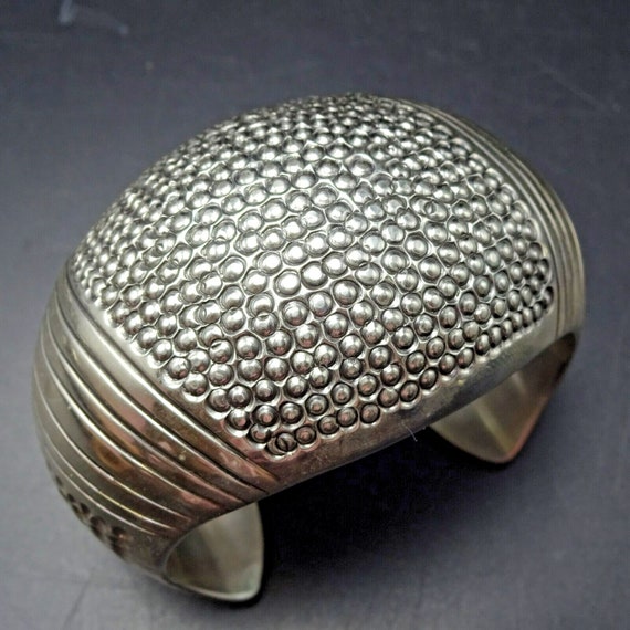 Important Vintage Navajo Orville Tsinnie 'Armadillo' Native American Jewelry Silver Ring Old Important Vintage Navajo Orville Tsinnie 'Armadillo' Native American Jewelry Silver Ring Old