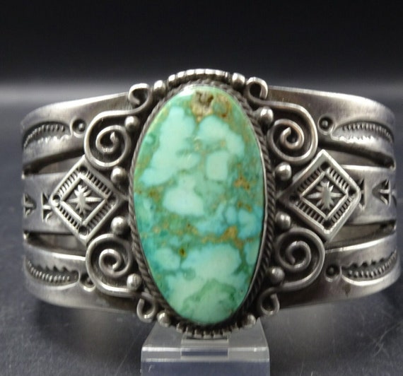 Heavy Navajo Hand Stamped Sterling Silver CARICO … - image 1