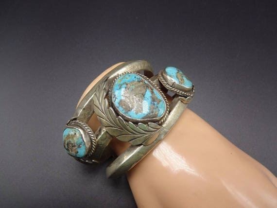 Signed Vintage NAVAJO Heavy Cast Sterling Silver … - image 3