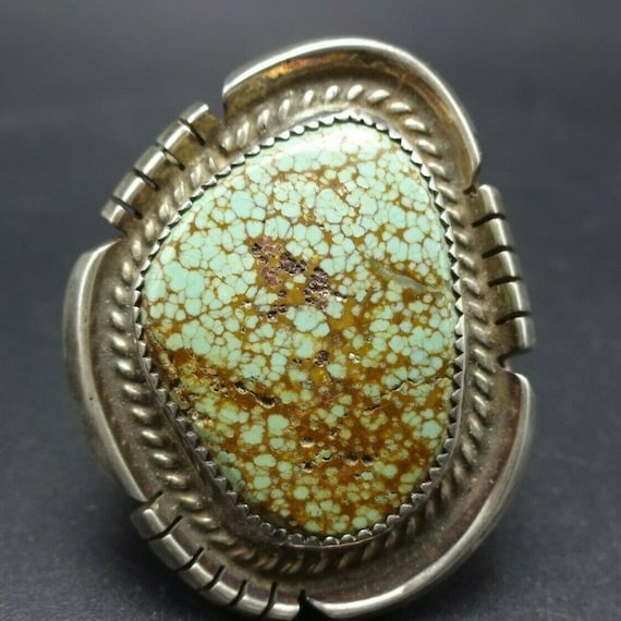Monstrous Native American Navajo #8 Turquoise Sterling Silver Heavy Ring Monstrous Native American Navajo #8 Turquoise Sterling Silver Heavy Ring