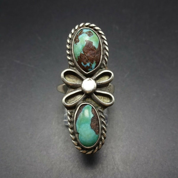 LOVELY Vintage Sterling Silver NATURAL TURQUOISE Ring size 6