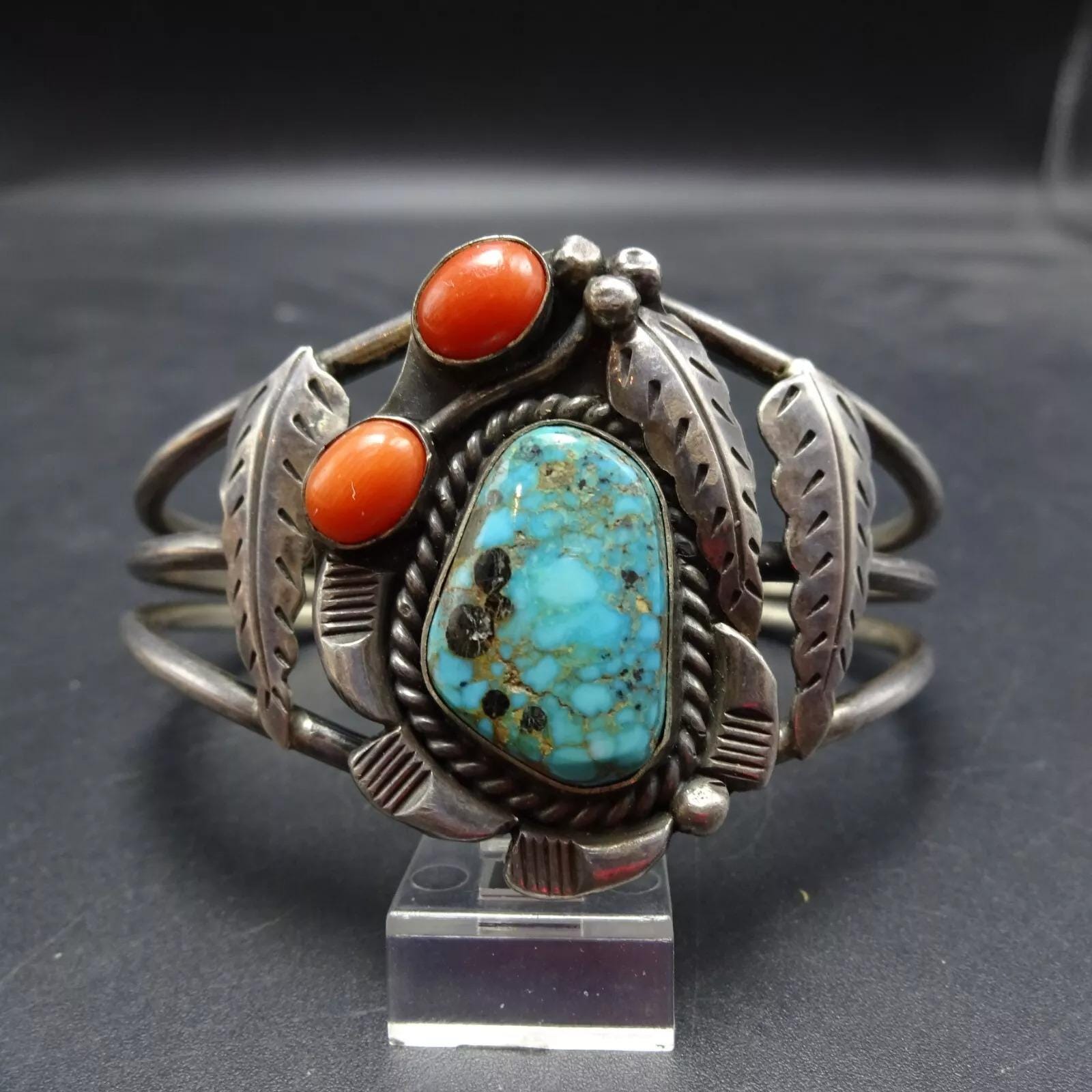 ウルトラ級ヴィンテージ　石塚硝子　ハンドブロー置き物　廃盤品 ROY VANDEVER Navajo Vintage Sterling Silver TURQUOISE Coral Cuff