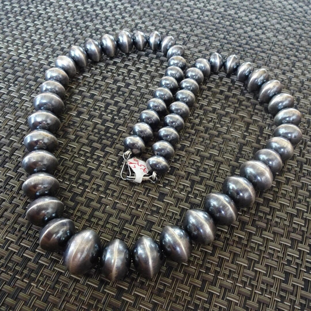 LILLIAN YAZZIE Handmade Sterling Silver NAVAJO Pearls 25