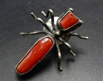 SWEET Herbert Ration NAVAJO Sterling Silber Red Med Coral Bug INSECT Pin/Brosche