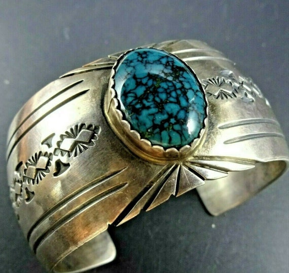 ブレスレット Vintage Web Cuff Bracelet With Crystals Vintage NAVAJO Hand Stamped Sterling Silver SPIDERWEB