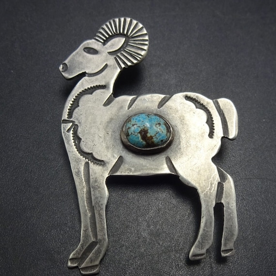 Best Vintage Southwestern Big Horn Sheep Sterling Silver Turquoise Necklace Best Vintage Southwestern Big Horn Sheep Sterling Silver Turquoise Necklace