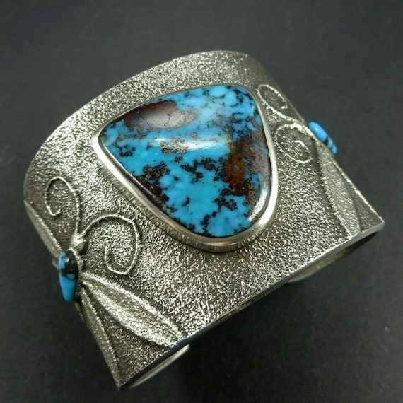 31 Grams Huge Navajo Tufa Casted Butterfly Turquoise Native American Jewelry Silver Tufa Ring 31 Grams Huge Navajo Tufa Casted Butterfly Turquoise Native American Jewelry Silver Tufa Ring