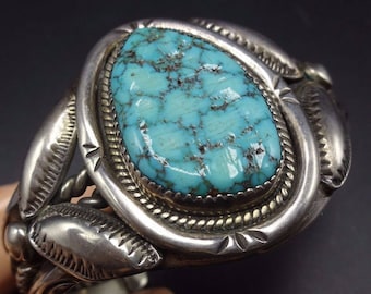 Signed Vintage NAVAJO Sterling Silver & TURQUOISE Cuff BRACELET Stamped Repoussé