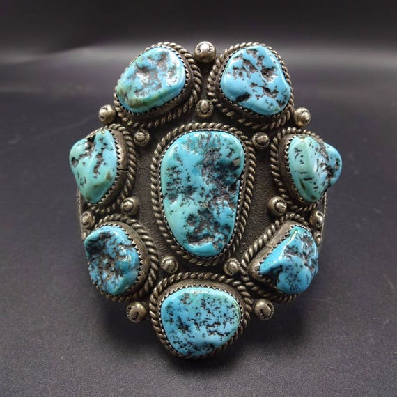 Gorgeous Vintage Native American Navajo Earth Blue Turquoise Cluster Sterling Silver Bracelet Gorgeous Vintage Native American Navajo Earth Blue Turquoise Cluster Sterling Silver Bracelet