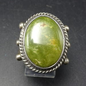 Orville Tsinnie NAVAJO Sterlingzilver Groen MANASSA TURQUOISE Ringmaat 9 15,5 g