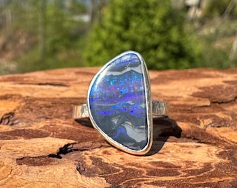 Mysterious Colors Lightning Ridge Opal Ring - Size 7.5