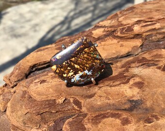 Regenbogen Glitzer Boulder Opal Ring - Größe 8