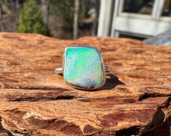 Bright Sparkly Pipe Opal Ring - Size 7.5