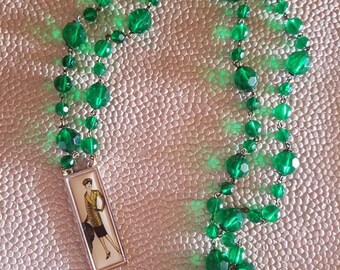 osfa Forest green Velvet Lime Ostrich /& Emerald Green Rooster Feathers The Lady Olwen Fascinator Flapper wrist cuff Rhinestone Button