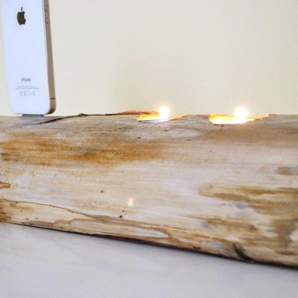 Natural wood iPhone / iPod Dock - Agave Sandy White
