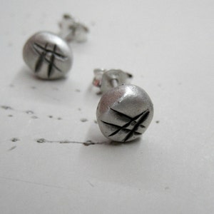Silver Tiny tic Tac Toe Stud Earrings, Playful Studs, Sterling Silver 925, Button Earrings, Everyday Studs, unisex earrings, men earrings