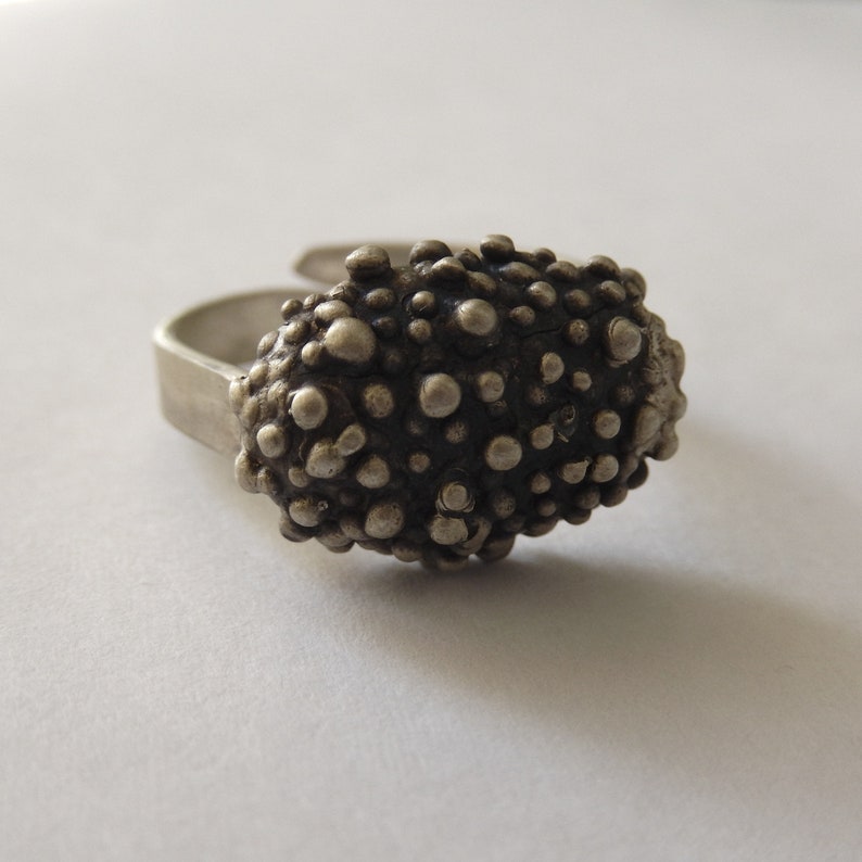 Silver dainty dotted caviar ring, Sterling silver minimalist Bubble ring, Gift for her image 4