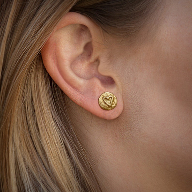 Carved heart earrings, Gold heart studs in sterling silver gold plated. Perfect Valentine's gift. image 1