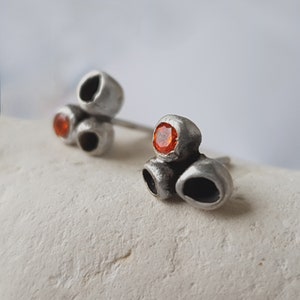 Organic form studs in oxidized silver with orange cubic zirconia. Gift for her image 7