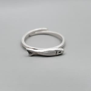 Silver adjustable fish ring, Sterling silver jewellery, Minimal fish ring, Love ring, gift for her image 1