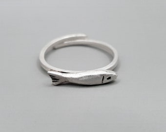 Silver adjustable fish ring, Sterling silver jewellery, Minimal fish ring, Love ring, gift for her