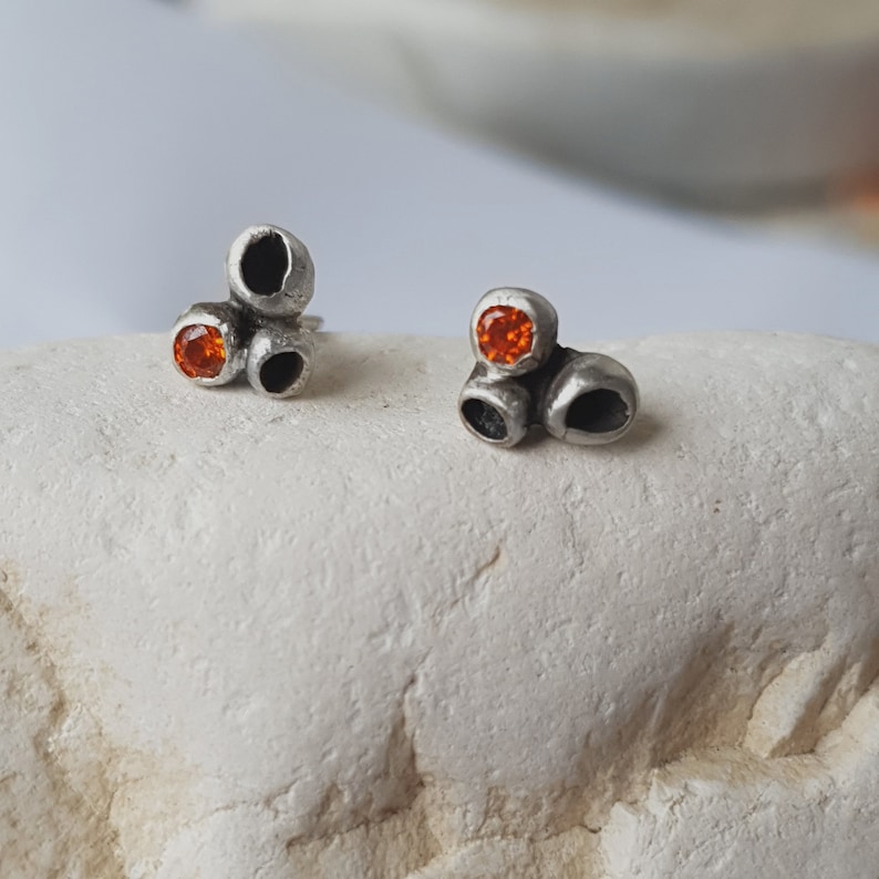 Organic form studs in oxidized silver with orange cubic zirconia. Gift for her image 6