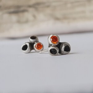 Organic form studs in oxidized silver with orange cubic zirconia. Gift for her image 4