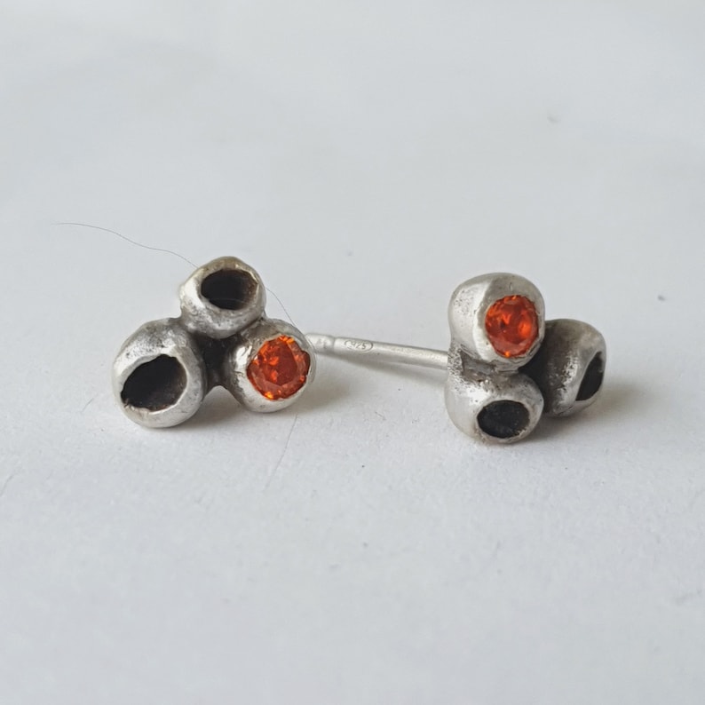 Organic form studs in oxidized silver with orange cubic zirconia. Gift for her image 2