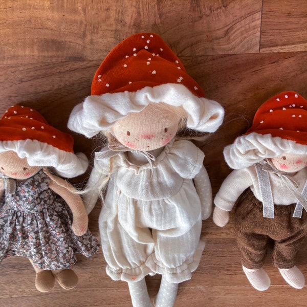 Mushroom hat sewing pattern PDF - video tutorial - Waldorf doll clothes