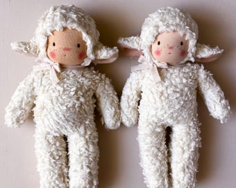 Waldorf Doll Sewing Pattern PDF + Video Tutorial - Lamb - Cloth doll - Stuffed animal toy - Handmade gift idea - DIY gift - Lilalune