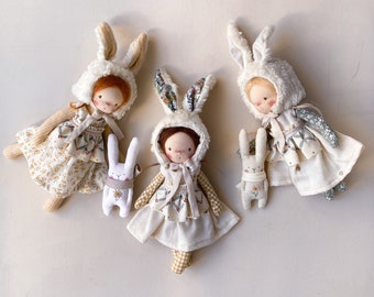 Doll Bunny bonnet - Video tutorial + Sewing pattern PDF - Doll clothes pattern - Waldorf doll clothes - DIY - Handmade