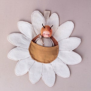 Naaipatroon madeliefje zakje pdf + videotutorial - Poppenaccessoires - Handgemaakt cadeau - Kraamcadeau - Etui voor poppen - Cadeau voor meisjes