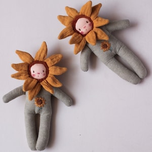 Waldorfpop naaipatroon pdf + videotutorial - pop zonnebloem - doek - bloemenpop - handgemaakt cadeau-idee - doe-het-zelfcadeau - lelie