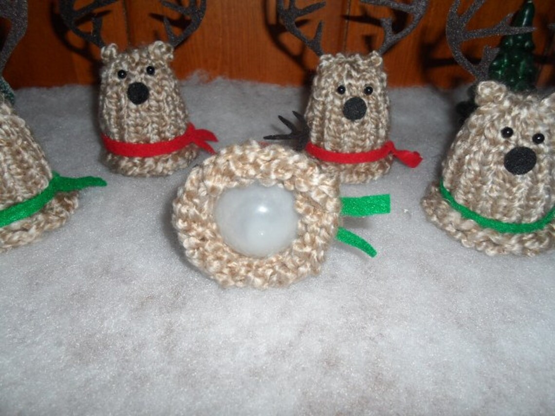 Set of 5 Knitted Reindeer Christmas Treat Keepers / Holders  Etsy